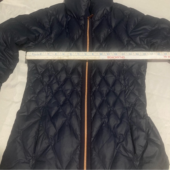 Athleta puffer jacket - Picture 2 of 6